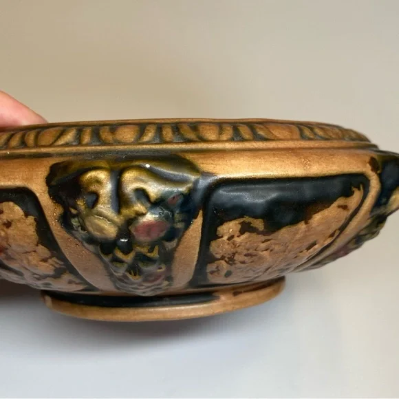 1920s Roseville Pottery Florentine low bowl - Picture 7 of 16